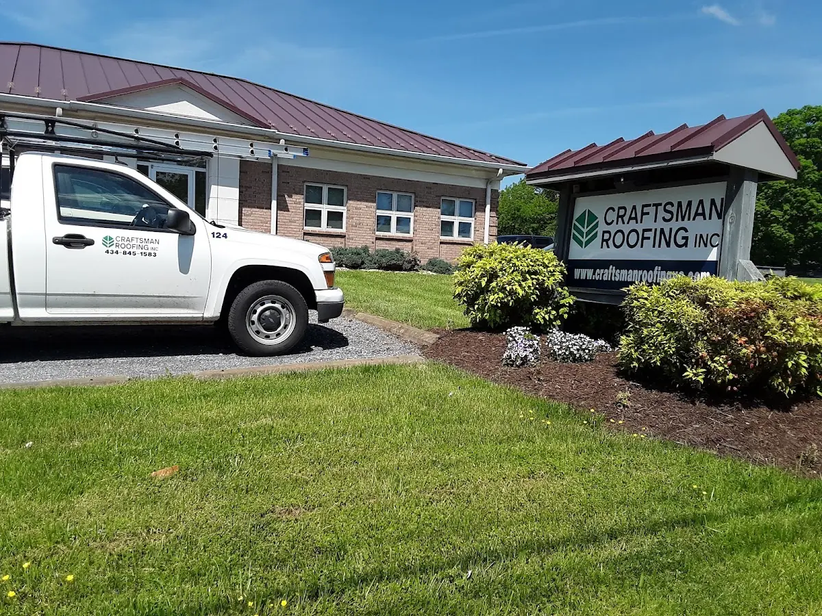 Quality Gutter & Downspout Repair by experienced craftsmen in Holtzinger